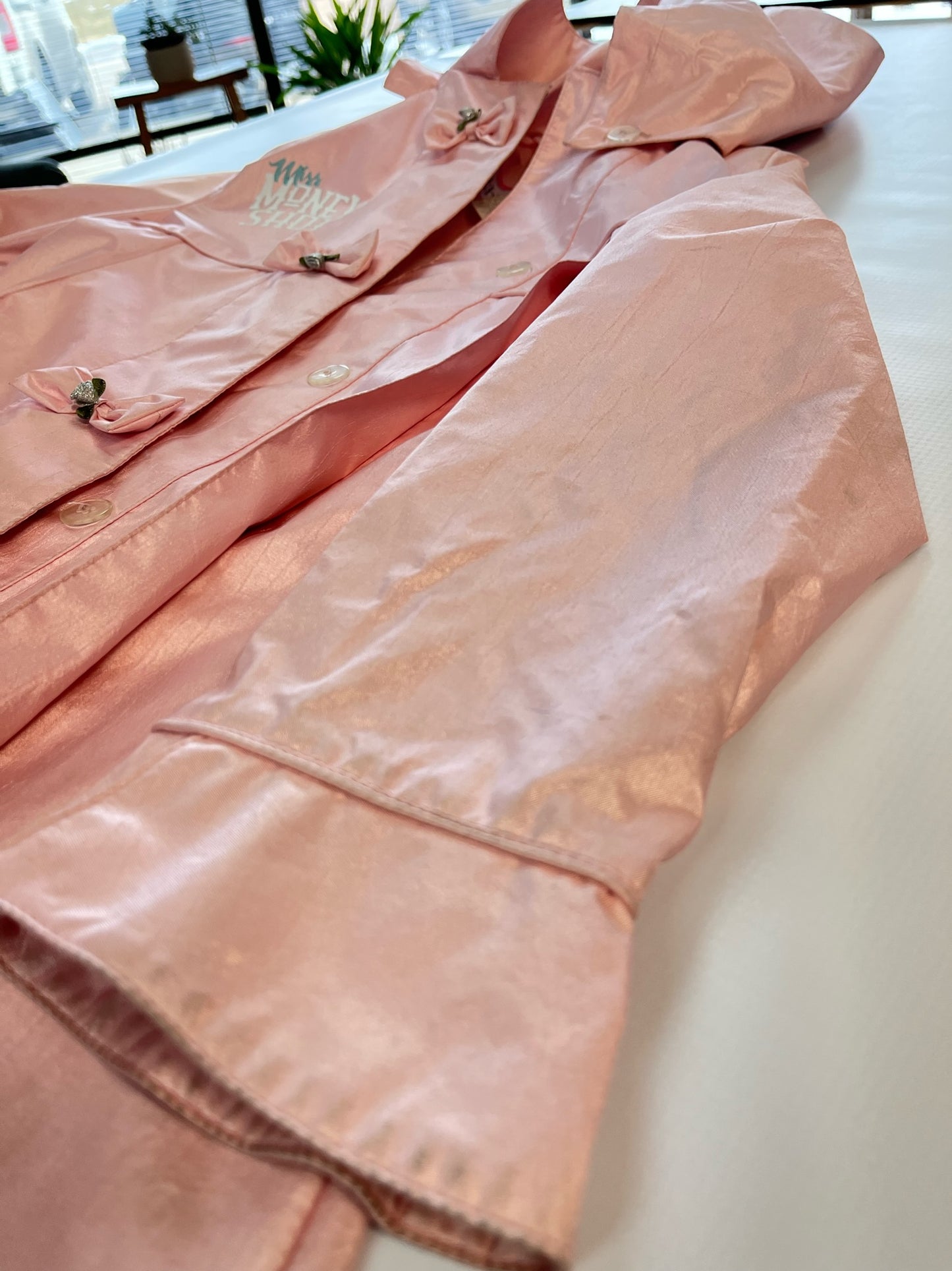 MissMoneyShot Rain Trench
